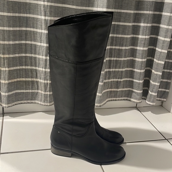 COACH Nancye Riding Leather Knee High Boots in Black Size 10. Beautiful shape! - Picture 2 of 5